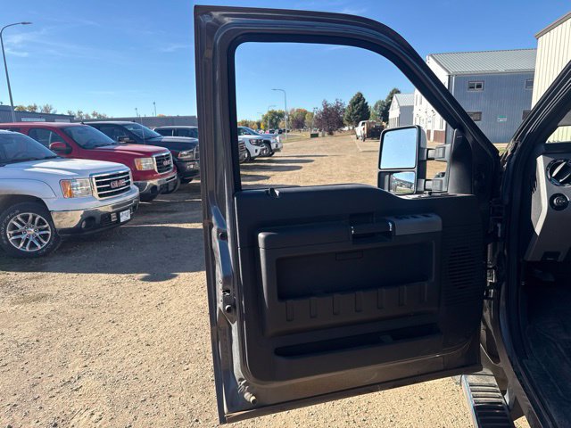 Used 2014 Ford F350 4x4 Crew Cab Super Duty image 19
