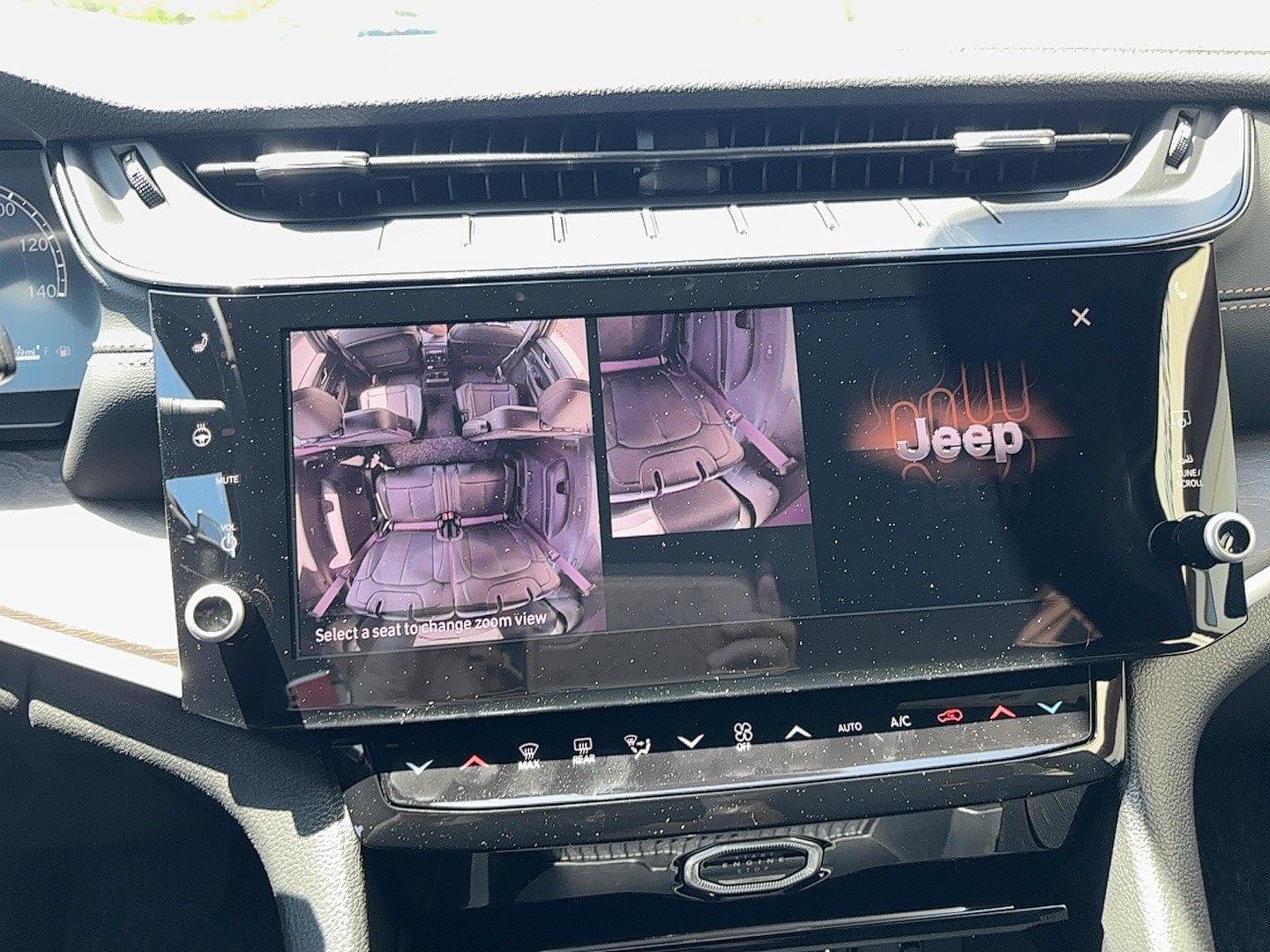 New 2026 Jeep Grand Cherokee L Limited AWD/4WD image 34