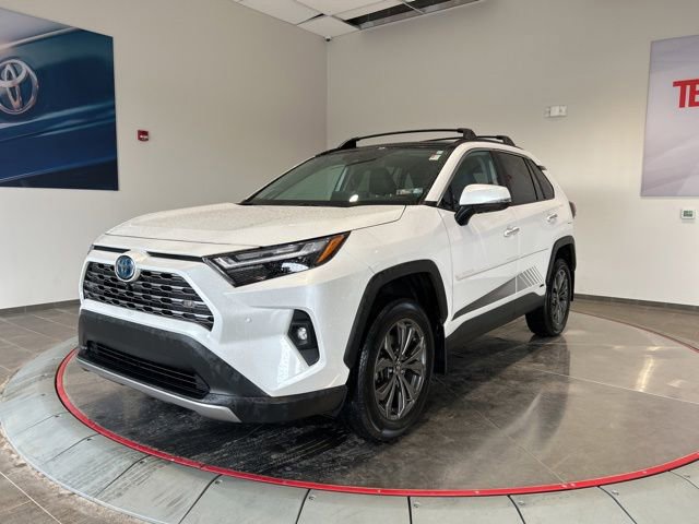 Used 2023 Toyota RAV4 Limited AWD/4WD image 2
