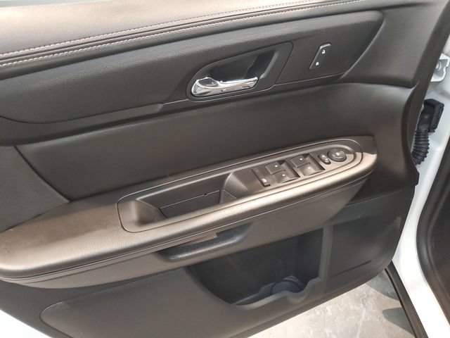 Used 2017 Chevrolet Traverse LT AWD/4WD image 11