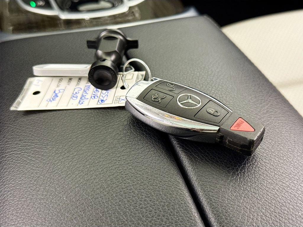 Used 2018 Mercedes-Benz C 300 Sedan image 17
