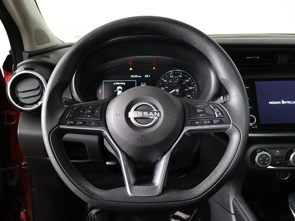 Used 2024 Nissan Kicks SV image 36