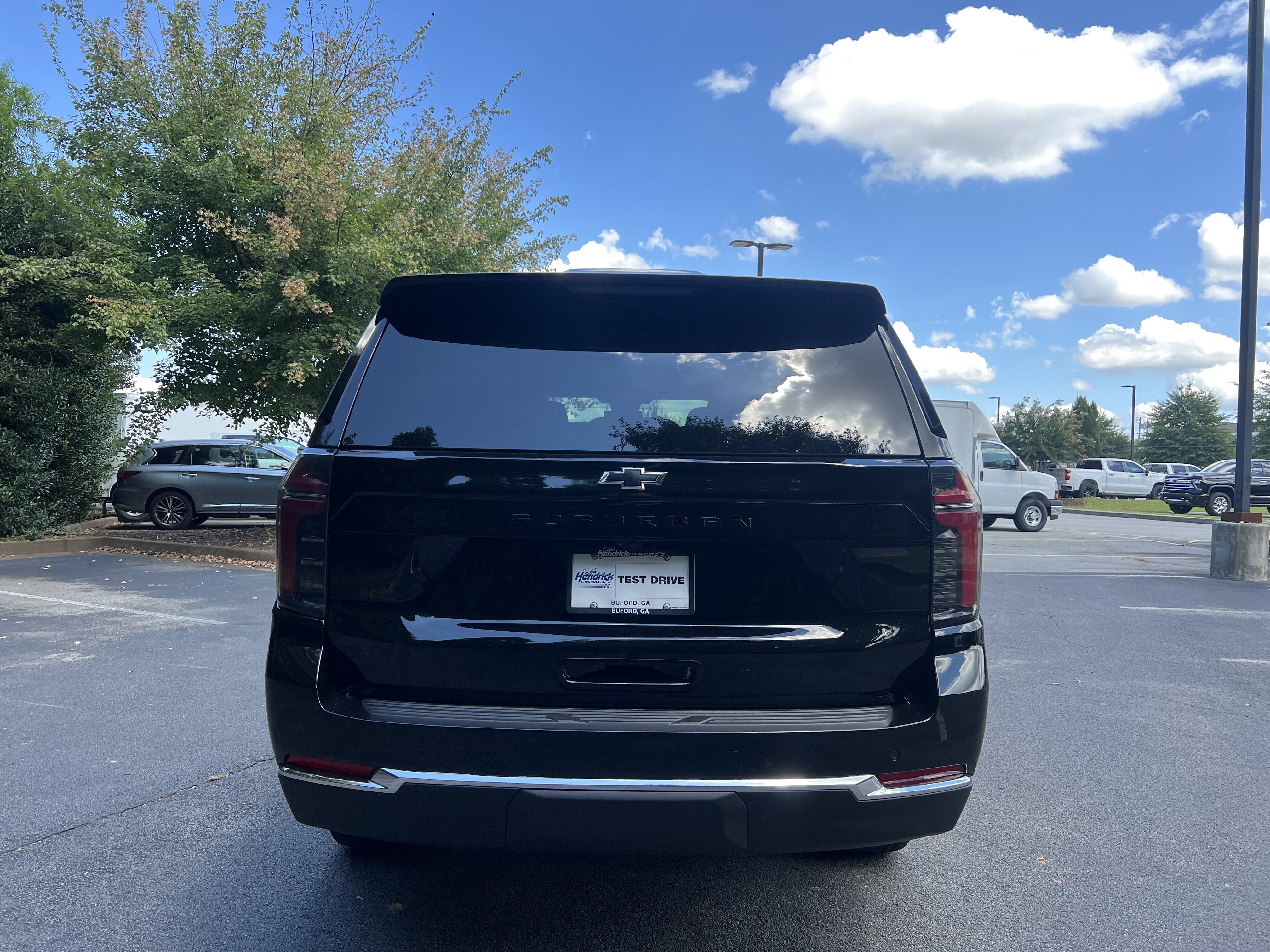 New 2026 Chevrolet Suburban LS w/ LPO, Dark Essentials Package AWD/4WD image 8