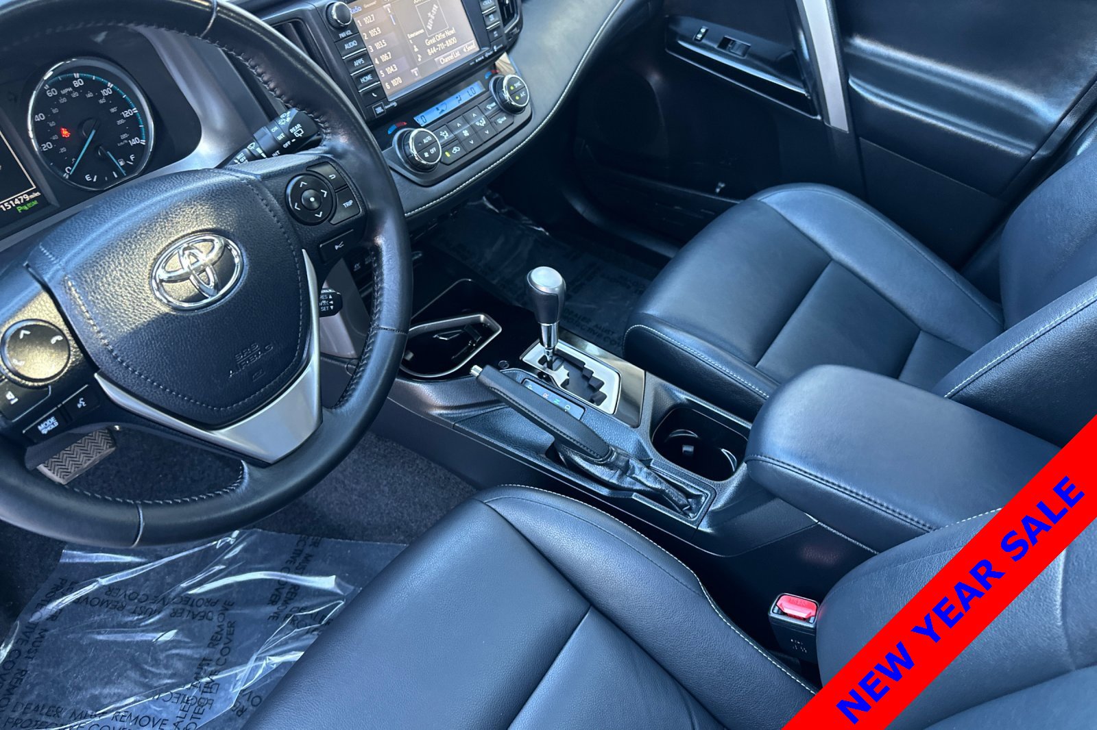 Used 2018 Toyota RAV4 Limited image 10