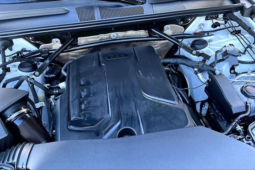 Used 2025 Audi Q5 Premium w/ Convenience Package AWD/4WD image 31