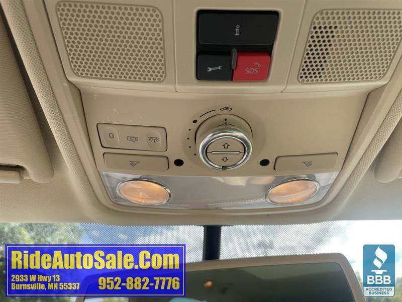Used 2017 Volkswagen Tiguan SEL AWD/4WD image 39