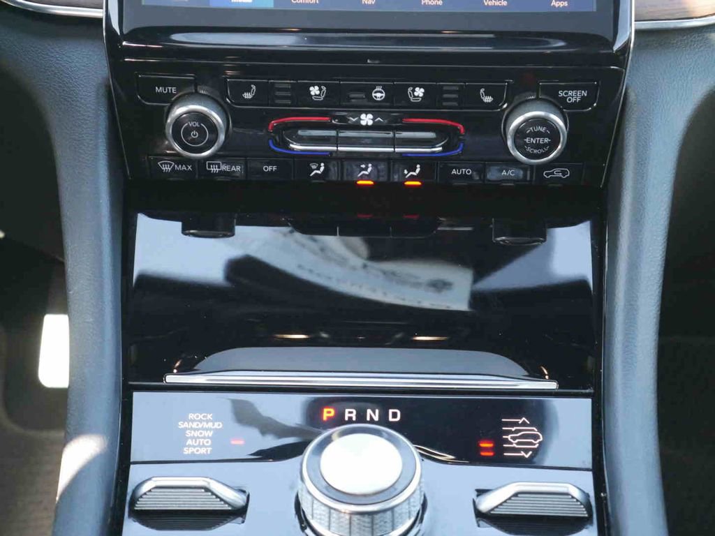 Used 2023 Jeep Grand Cherokee Summit w/ Adv Protech Group IV image 8