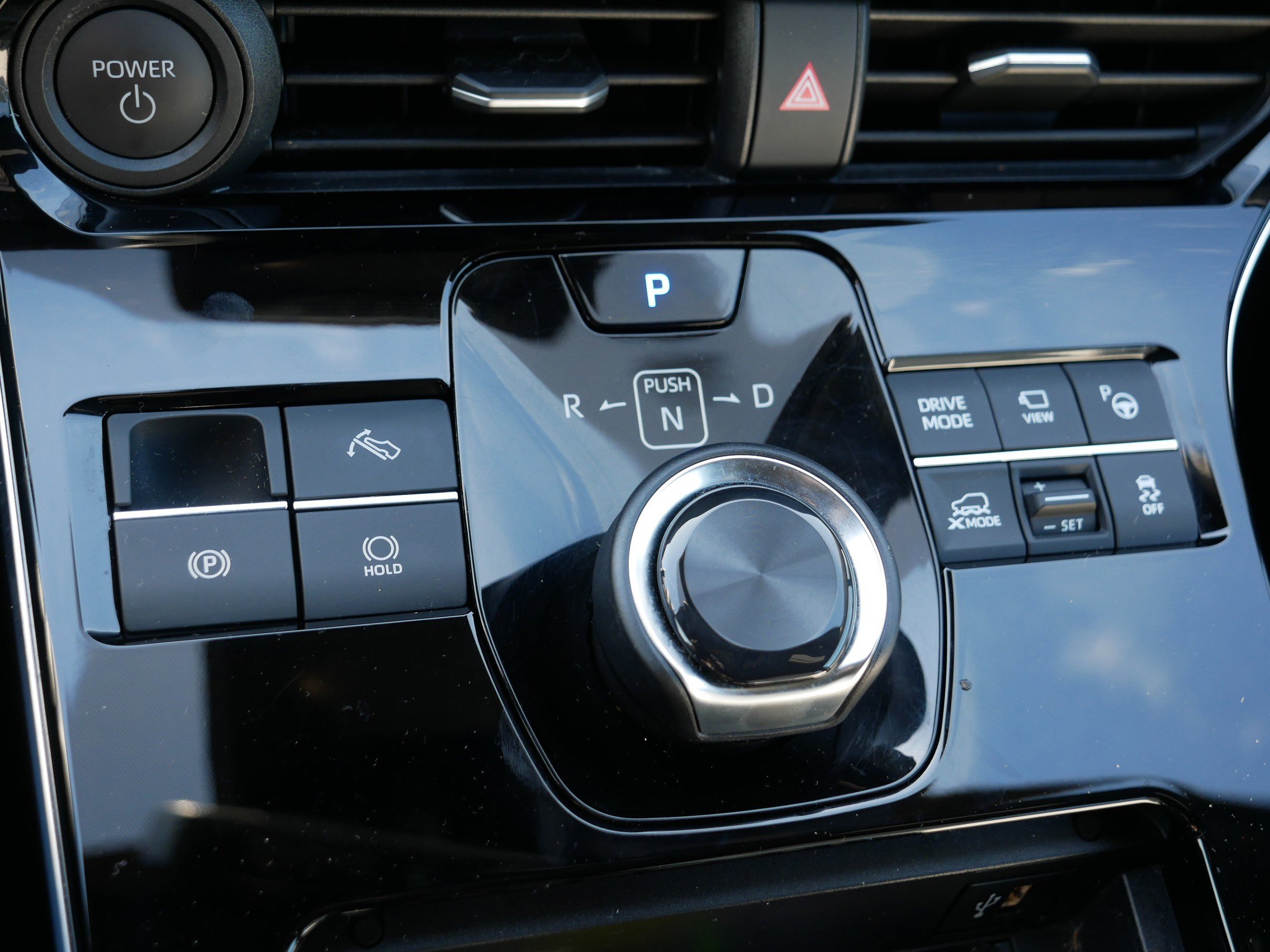 Used 2023 Subaru Solterra Limited image 24