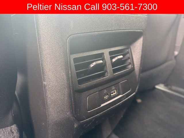 Used 2024 GMC Canyon Elevation w/ Convenience Package image 23