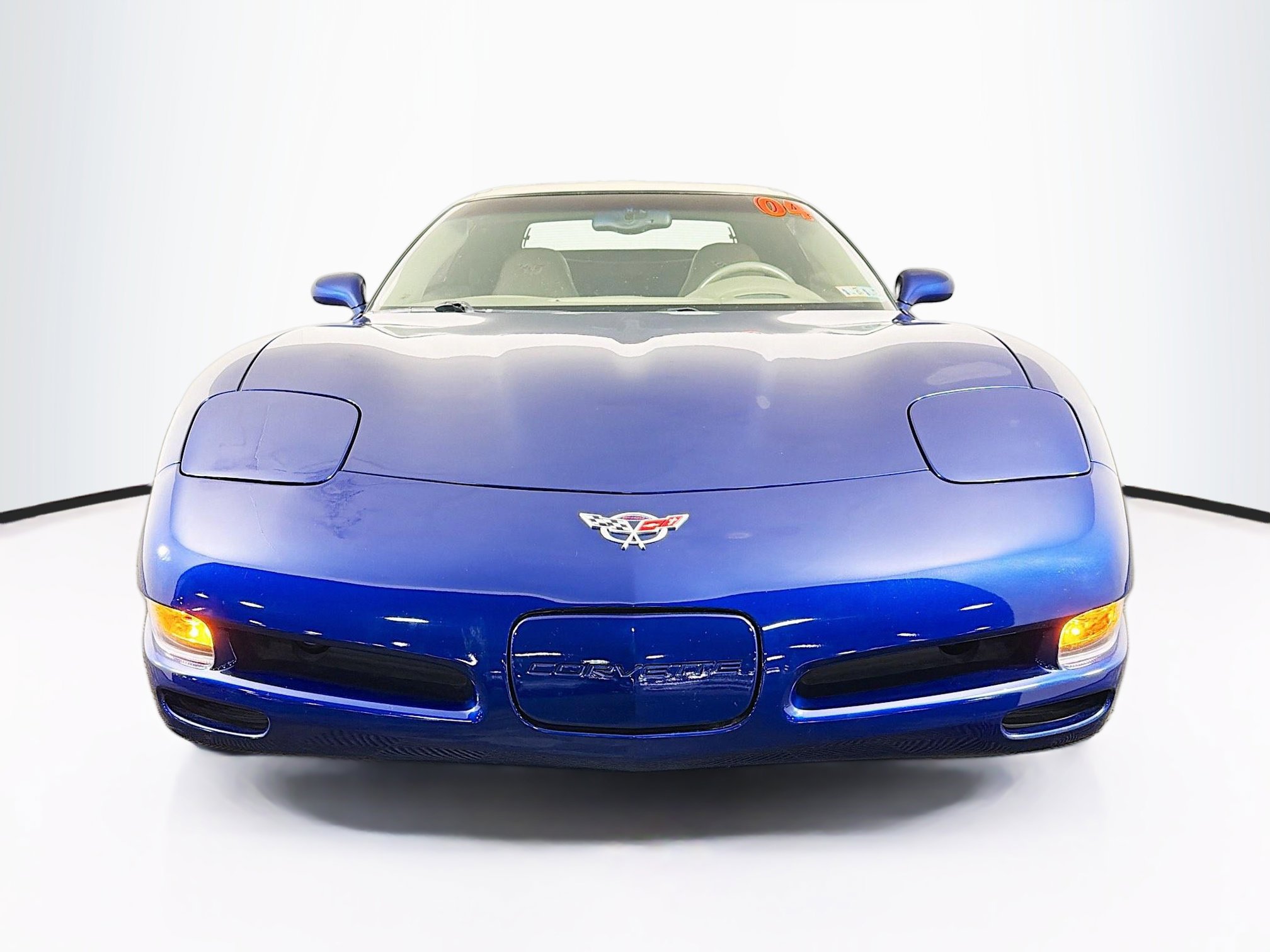 Used 2004 Chevrolet Corvette Convertible w/ Preferred Equipment Group image 3