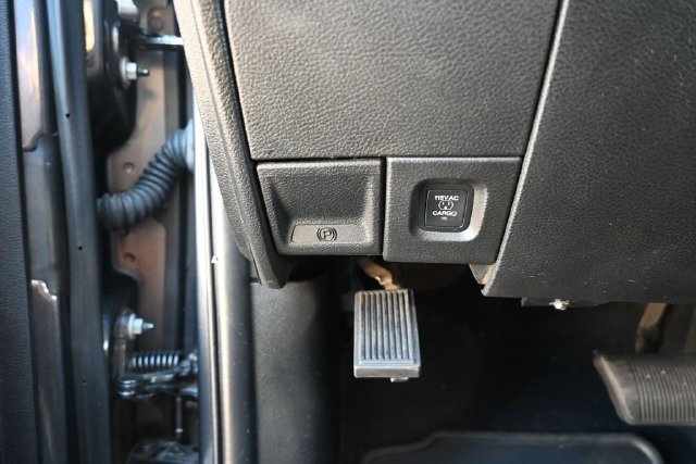 Used 2024 RAM 3500 Laramie w/ Night Edition AWD/4WD image 26