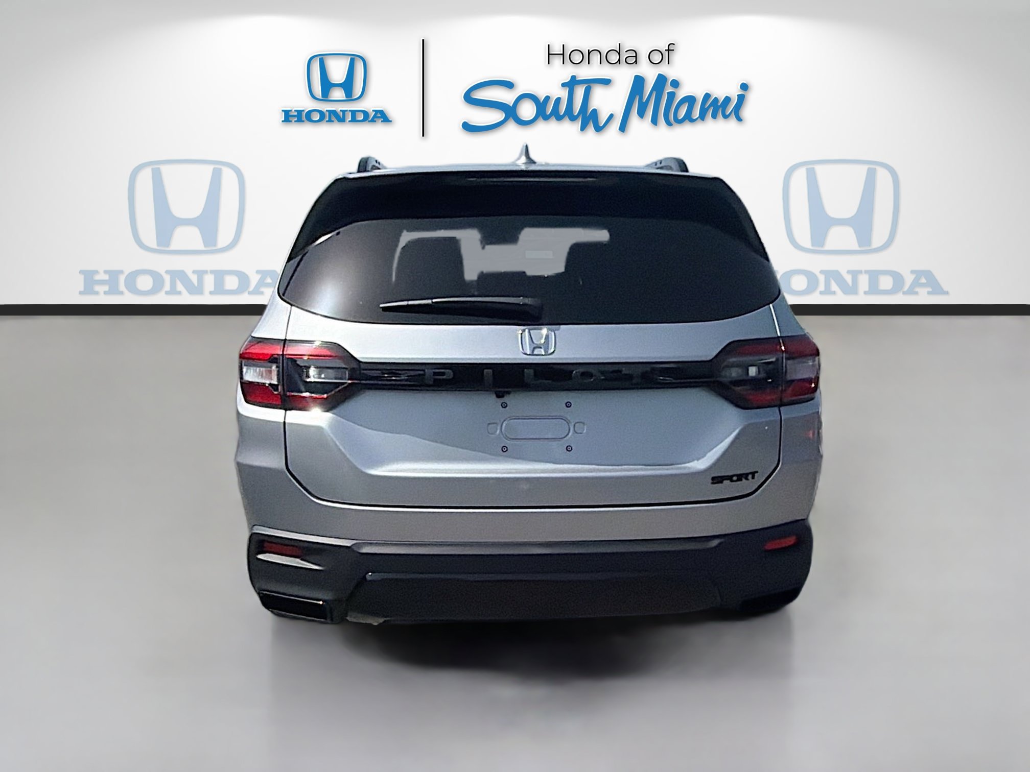 New 2026 Honda Pilot Sport image 6