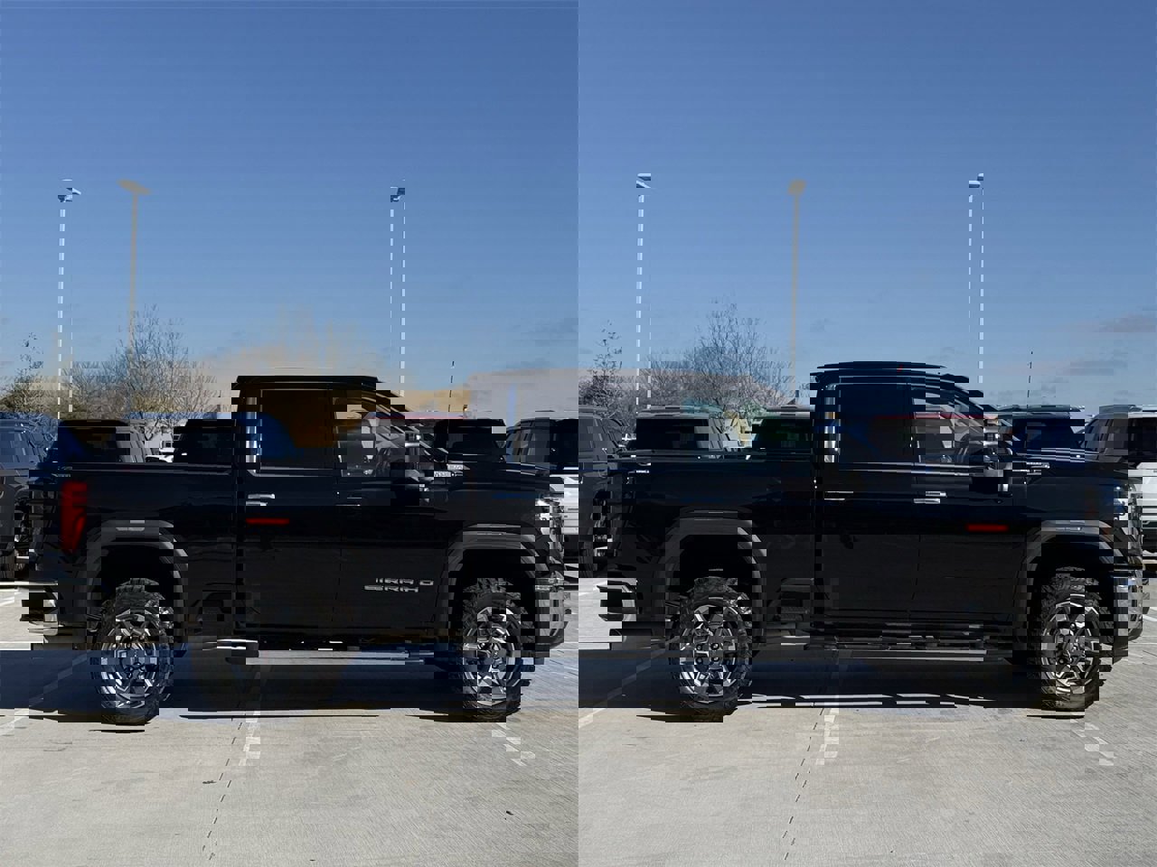 Used 2025 GMC Sierra 2500 SLT w/ Texas SLT Premium Package image 3