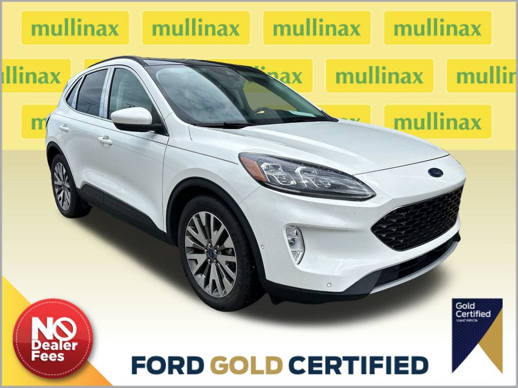 Certified 2021 Ford Escape Titanium FWD image 1