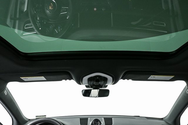 New 2025 Porsche Macan image 22