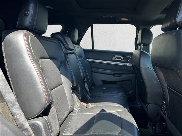 Used 2017 Ford Explorer Sport w/ Equipment Group 401A AWD/4WD image 30