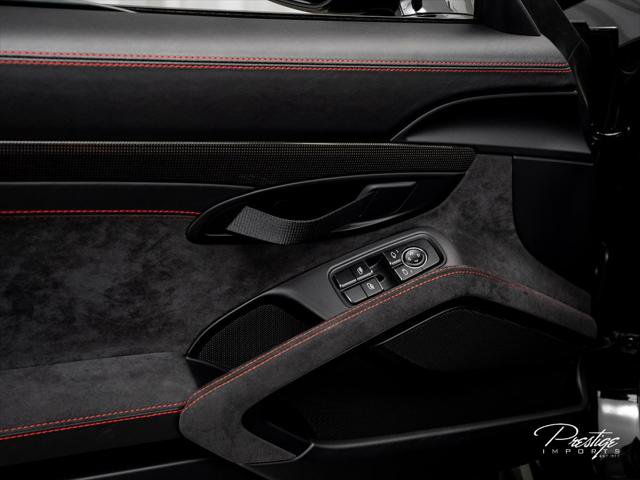 Used 2018 Porsche 911 GT2 RS RWD image 31