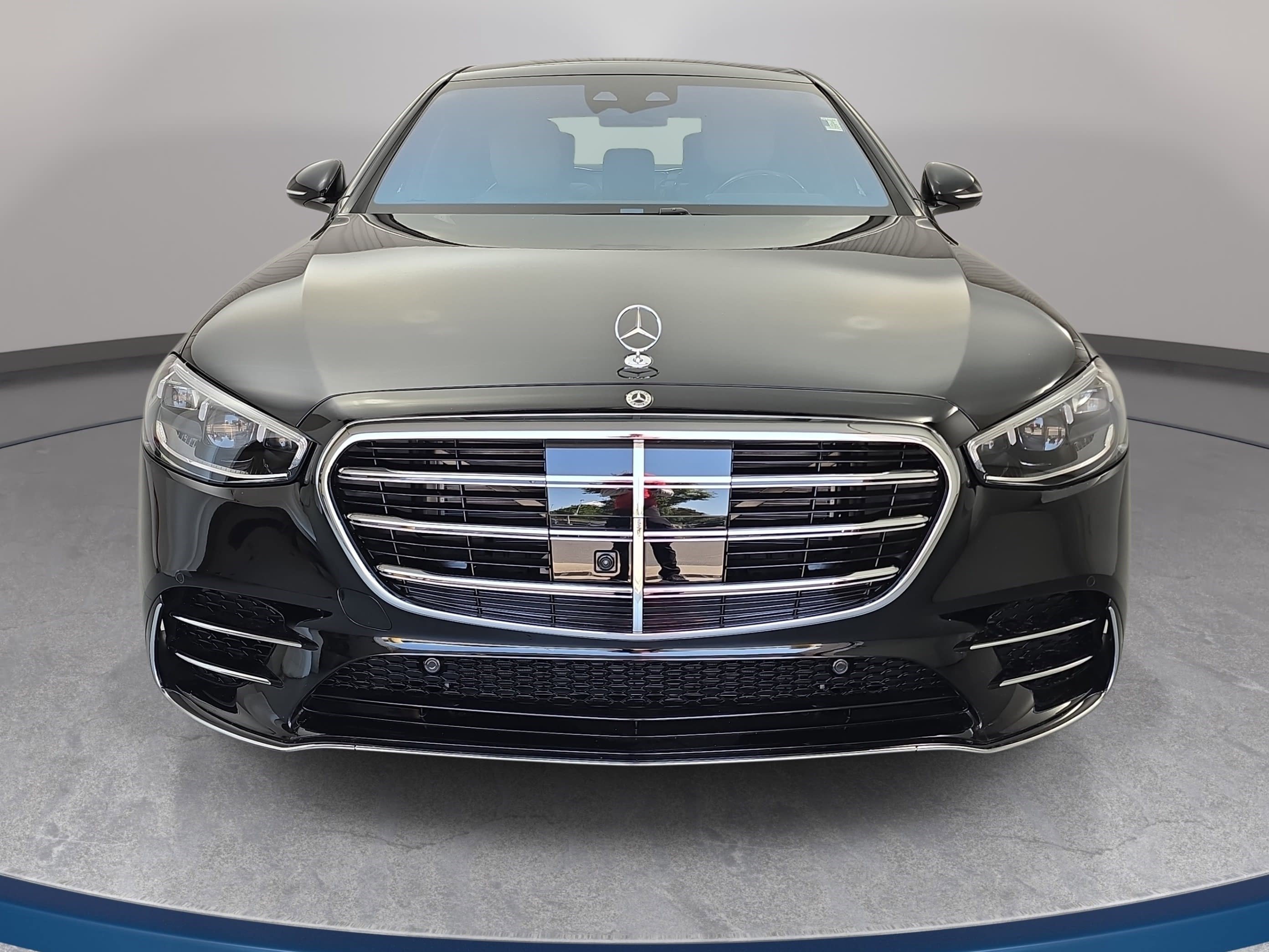 New 2026 Mercedes-Benz S 580 4MATIC Sedan image 2