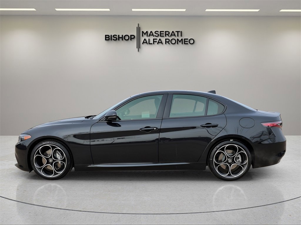 New 2026 Alfa Romeo Giulia w/ Driving Assist Package image 4