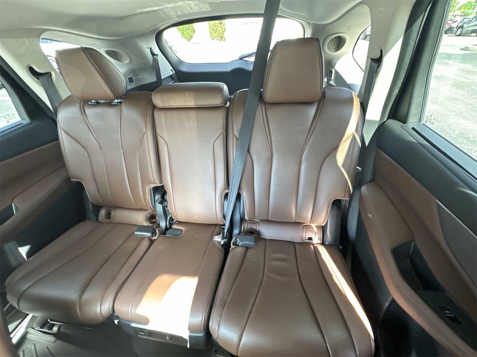 Used 2024 Acura MDX SH-AWD w/ Advance Package image 25