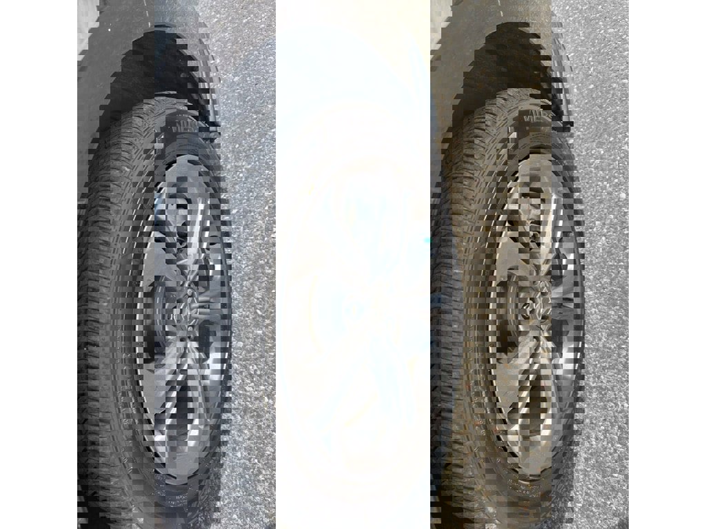 Used 2023 Honda Accord EX-L image 28