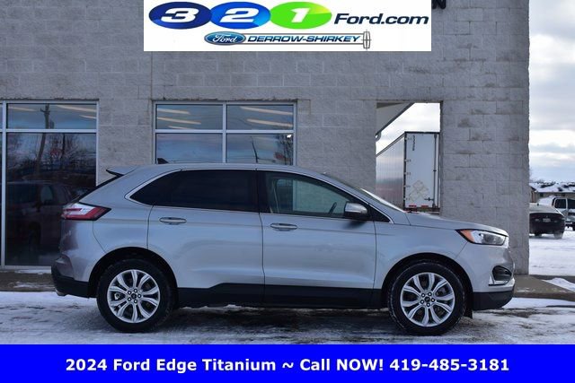 Used 2024 Ford Edge Titanium image 3