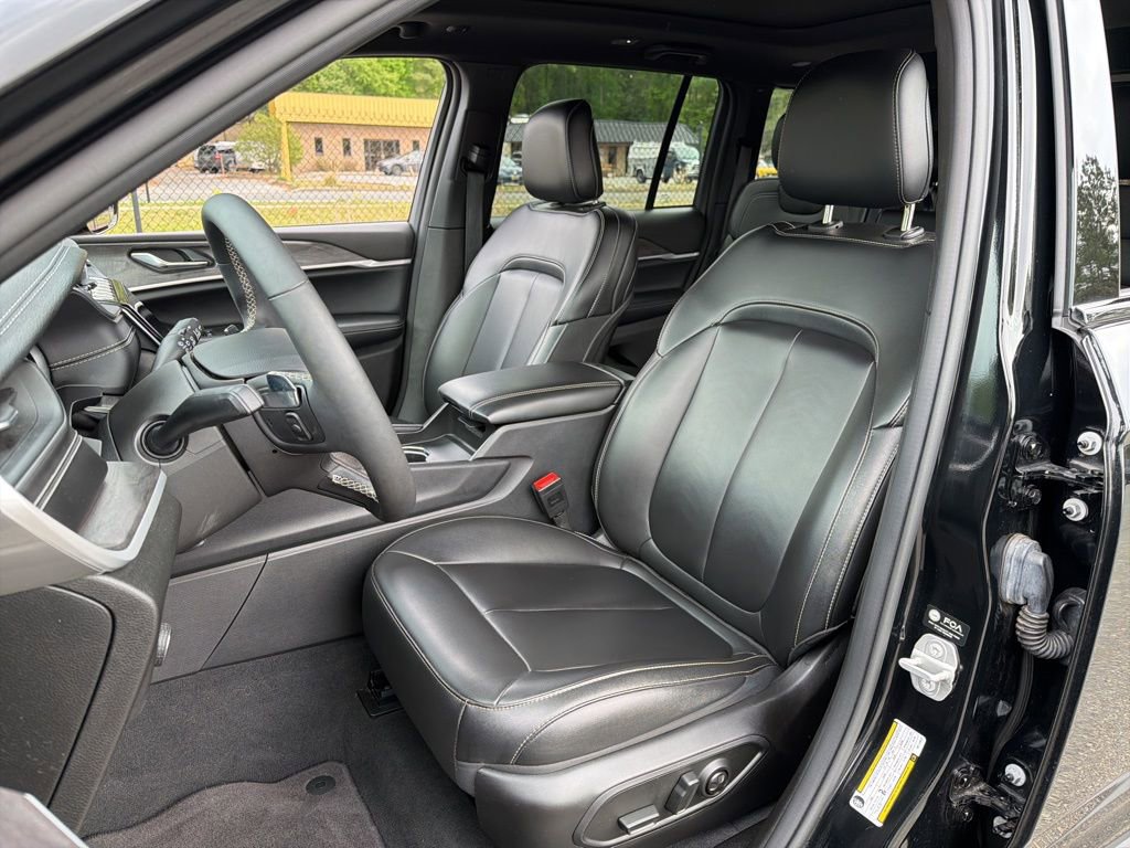 Used 2024 Jeep Grand Cherokee Limited 4xe AWD/4WD image 18