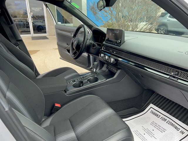 Used 2025 Honda Civic Sport image 16