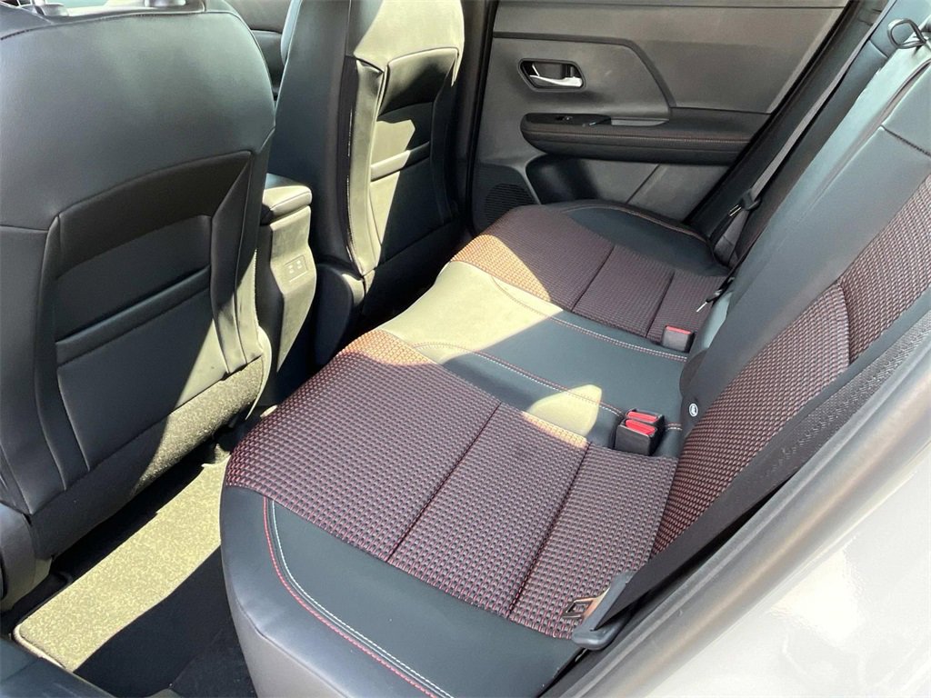 New 2025 Nissan Kicks SR image 19