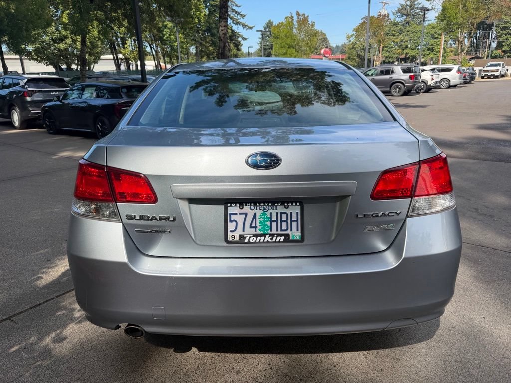 Used 2013 Subaru Legacy 2.5i Premium AWD/4WD image 5