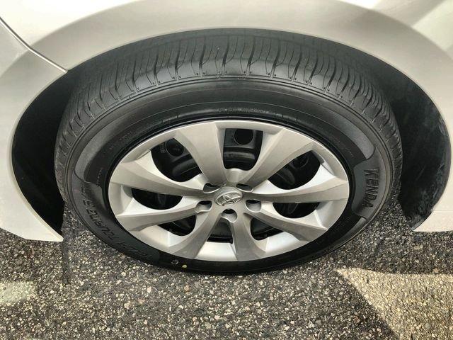 Used 2024 Toyota Corolla LE image 10
