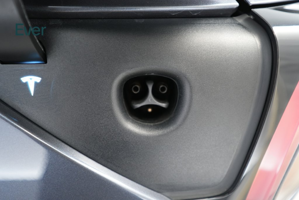 Used 2021 Tesla Model Y Performance AWD/4WD image 10