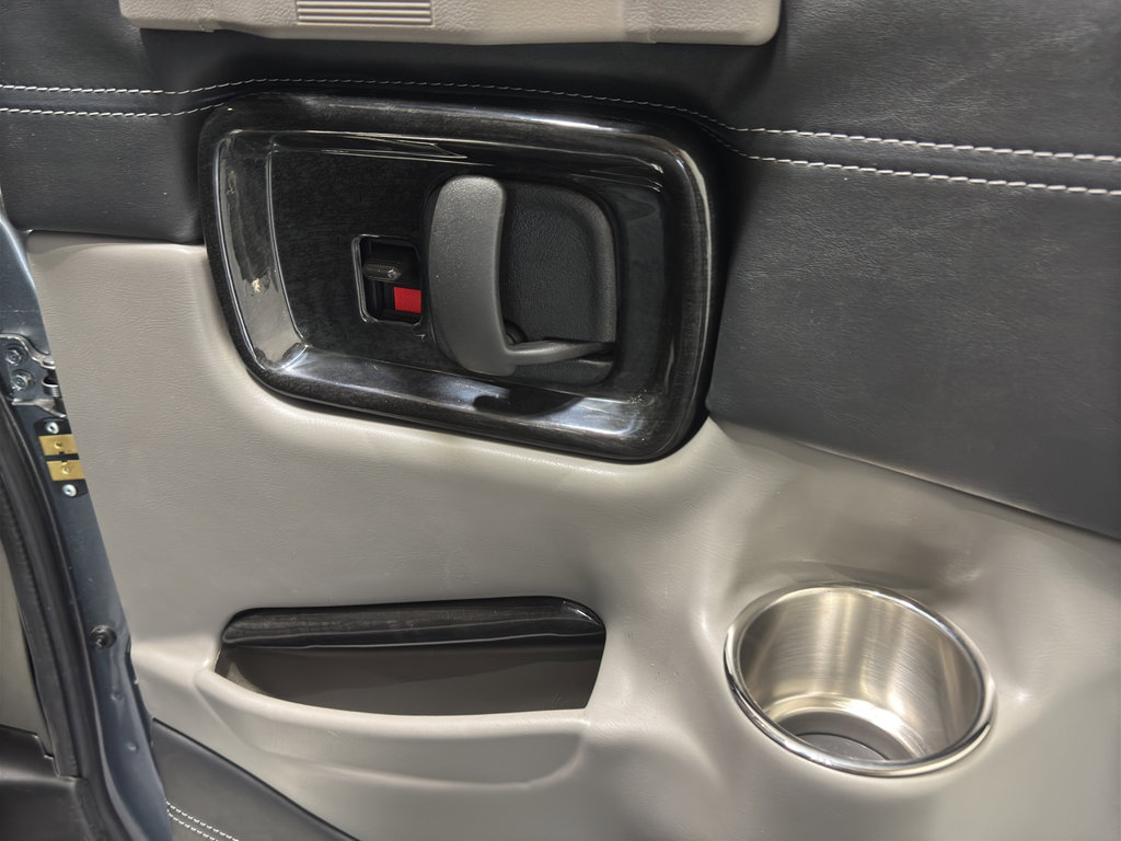 New 2025 Chevrolet Express 2500 w/ Driver Convenience Package image 21