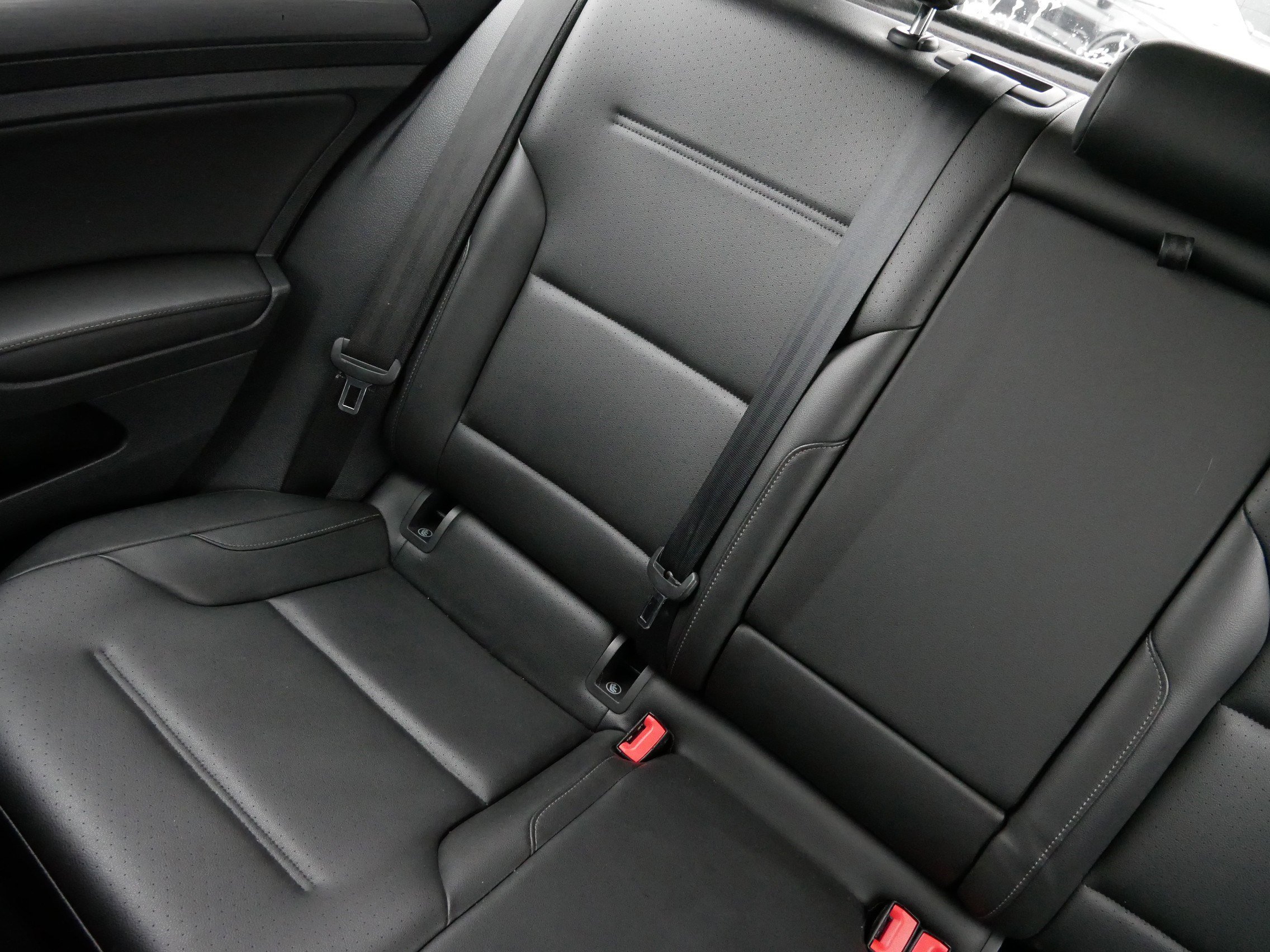 Used 2020 Volkswagen Golf 4-Door image 13