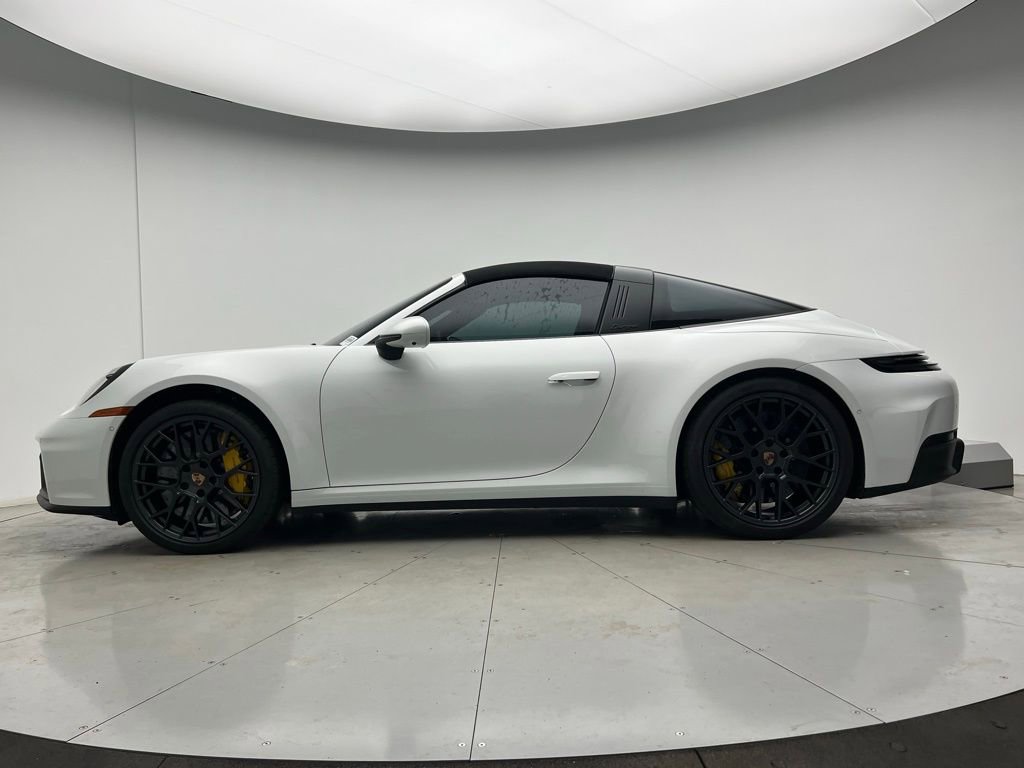 Used 2025 Porsche 911 Targa 4 GTS image 28