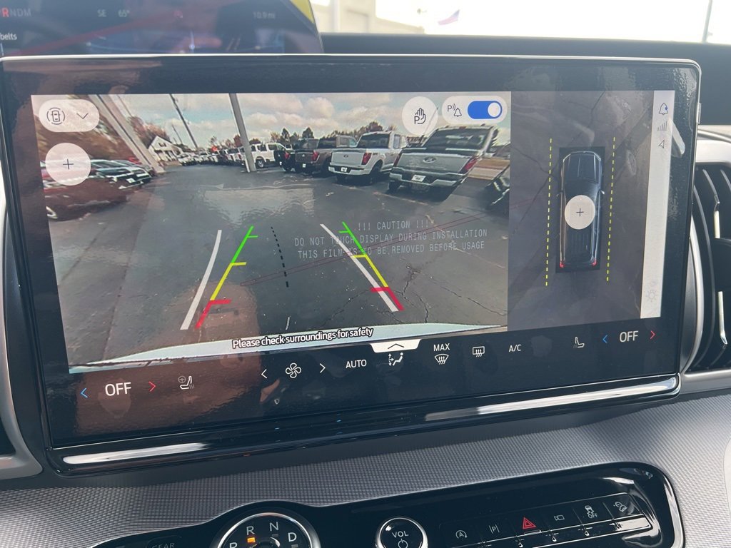 New 2025 Ford Expedition Active image 33