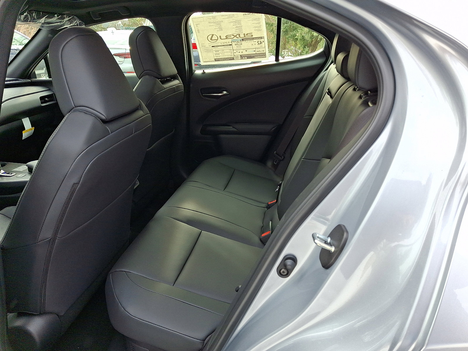 Used 2025 Lexus UX 300h AWD w/ Cold Area Package image 6