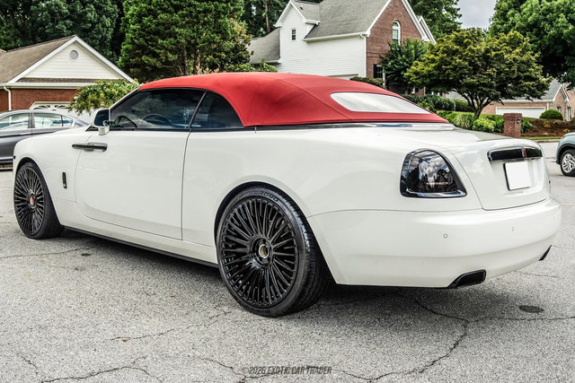 Used 2016 Rolls-Royce Dawn RWD image 16
