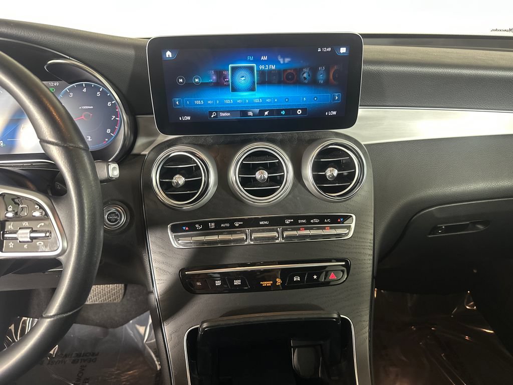 Certified 2022 Mercedes-Benz GLC 300 image 30