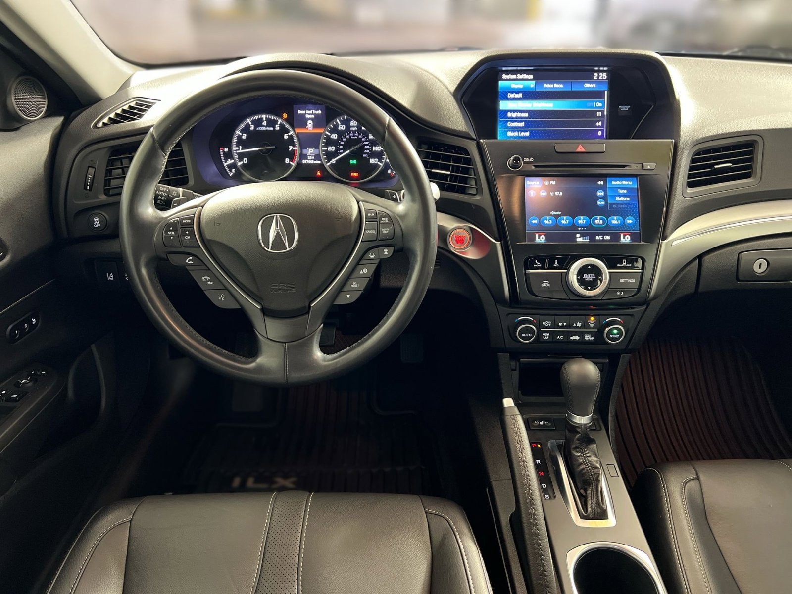Used 2020 Acura ILX w/ Premium Package image 22