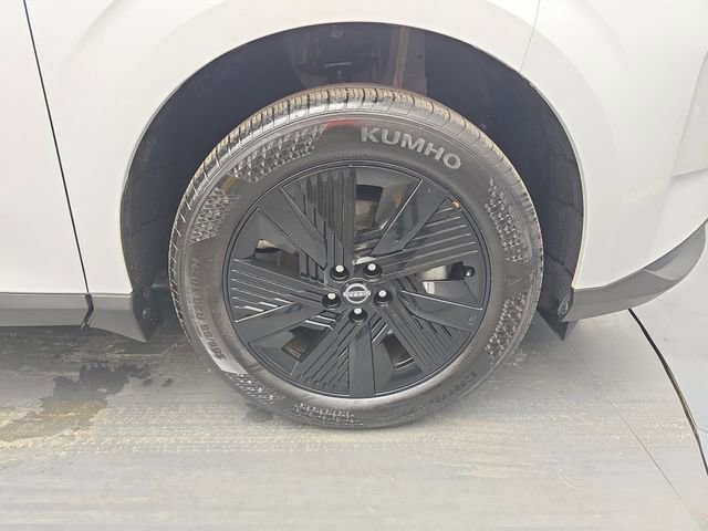 Used 2025 Nissan Murano SV image 12