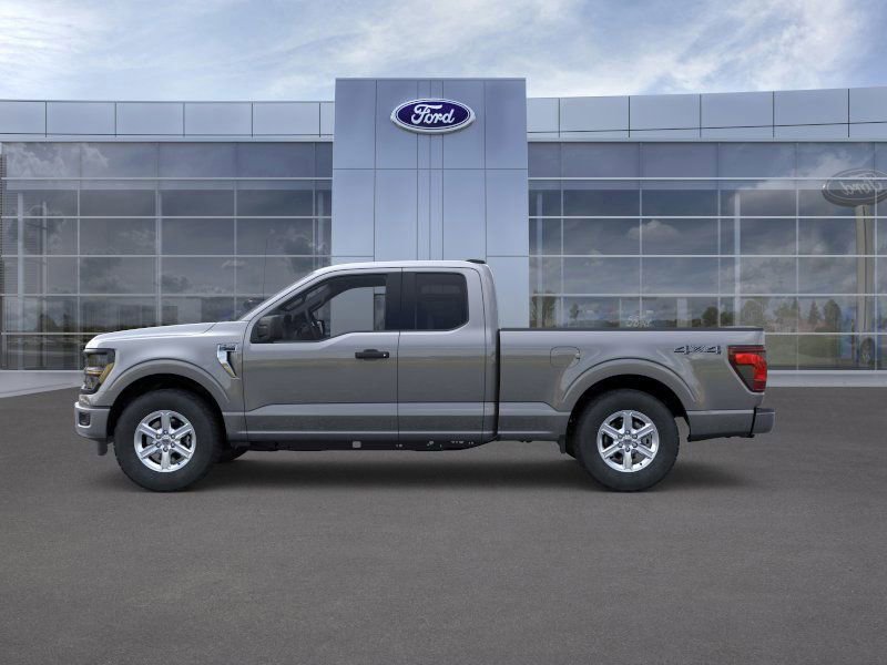 New 2026 Ford F150 XLT w/ Tow/Haul Package AWD/4WD image 3
