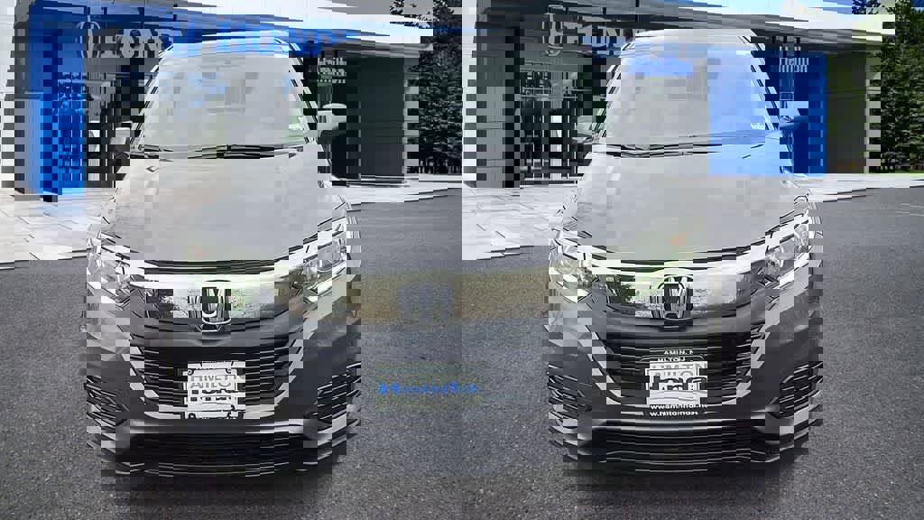 Certified 2021 Honda HR-V LX image 3