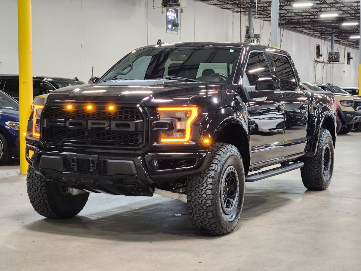 Used 2020 Ford F150 Raptor w/ Equipment Group 802A Luxury image 4