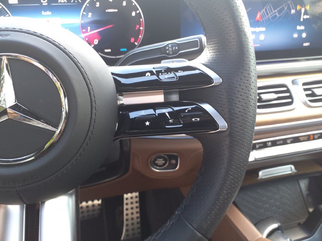 Certified 2026 Mercedes-Benz GLS 580 4MATIC image 30