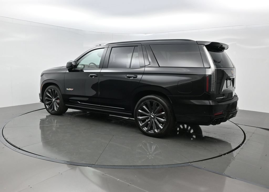 Certified 2026 Cadillac Escalade V w/ LPO, Floor Liner Package AWD/4WD image 4