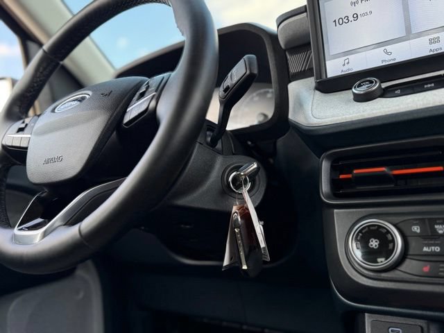 Certified 2024 Ford Maverick XLT w/ XLT Luxury Package AWD/4WD image 9