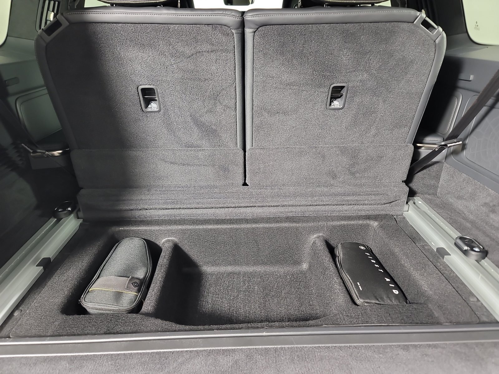 Used 2022 Rivian R1S Launch Edition Quad AWD/4WD image 26