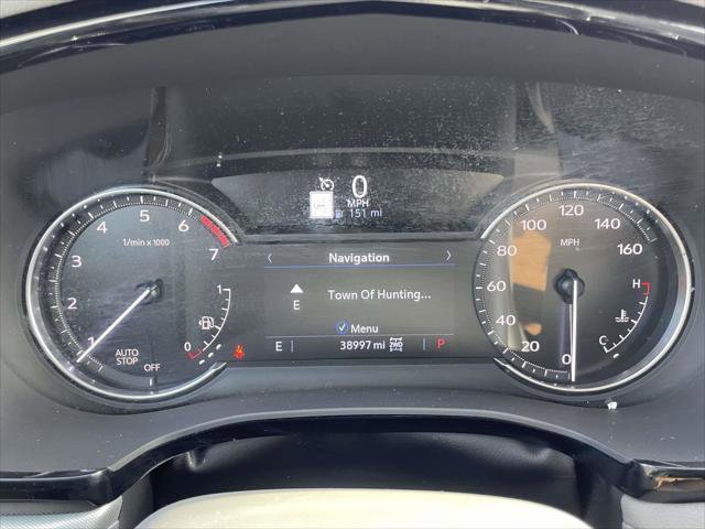 Used 2023 Cadillac XT5 Premium Luxury w/ LPO, Floor Liner Package image 26