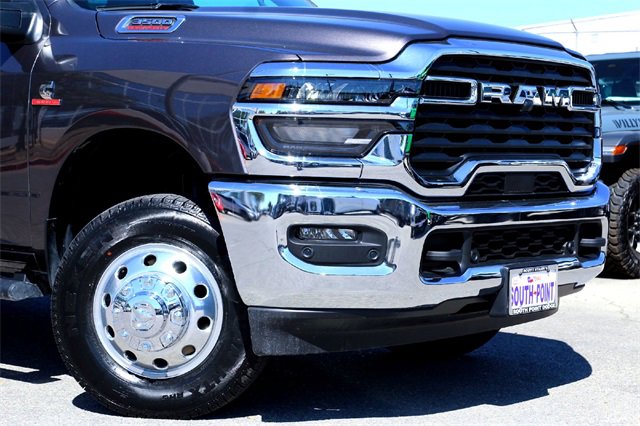 New 2026 RAM 3500 Tradesman image 2